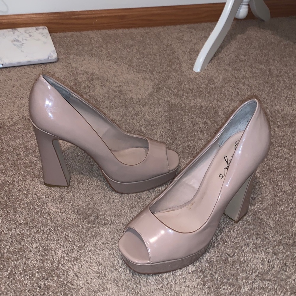nude heels